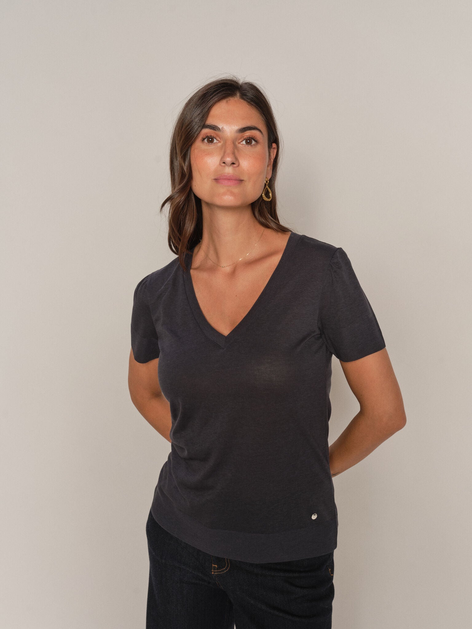 Modelshot / Salute Navy / Detail